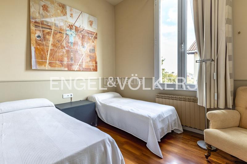 Foto 6e16670f-e4b0-49d9-81f6-f845ea72a7e3. Casa con riscaldamento parcheggio piscina in Califòrnia-Santa Madrona Masnou (El)