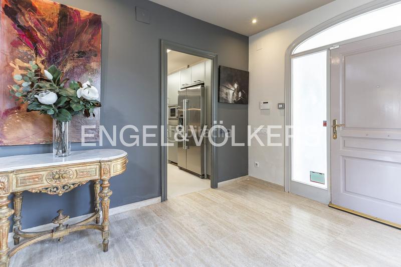 Foto 757cef56-94d6-4b12-8141-4af6cf82c75c. Casa con riscaldamento parcheggio piscina in Califòrnia-Santa Madrona Masnou (El)