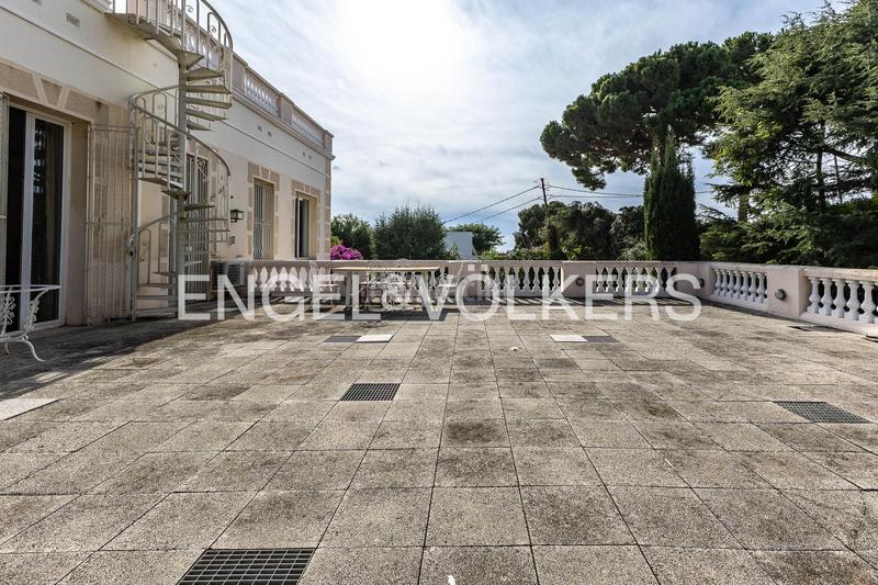 Foto 89cb362e-a3b3-4b7d-9d80-14ad38f2592c. Casa con riscaldamento parcheggio piscina in Califòrnia-Santa Madrona Masnou (El)