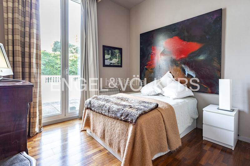 Foto ca96e926-5b1b-4367-ba07-6efd03187dcf. Casa con riscaldamento parcheggio piscina in Califòrnia-Santa Madrona Masnou (El)