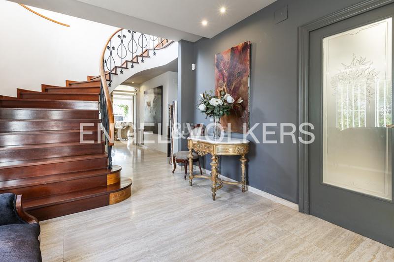 Foto fdbd917f-f668-42fe-b426-5a32117cd40c. Casa con riscaldamento parcheggio piscina in Califòrnia-Santa Madrona Masnou (El)