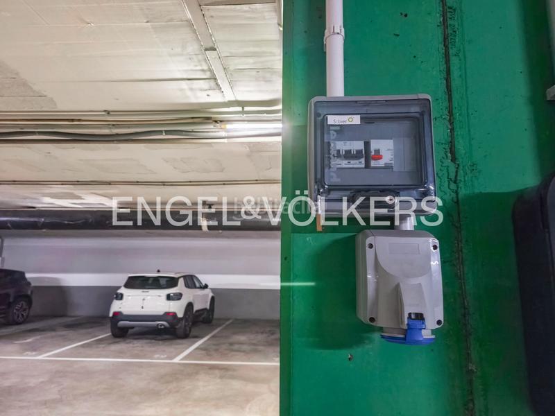 Foto feed0e10-a8fe-4052-bca4-a1d34b922339. Miete dachwohnung mit heizung parking in Tres Torres Barcelona