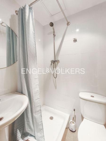 Foto ba967d40-22ba-43fc-a465-2349e78043b2. Rent penthouse with heating parking in Tres Torres Barcelona