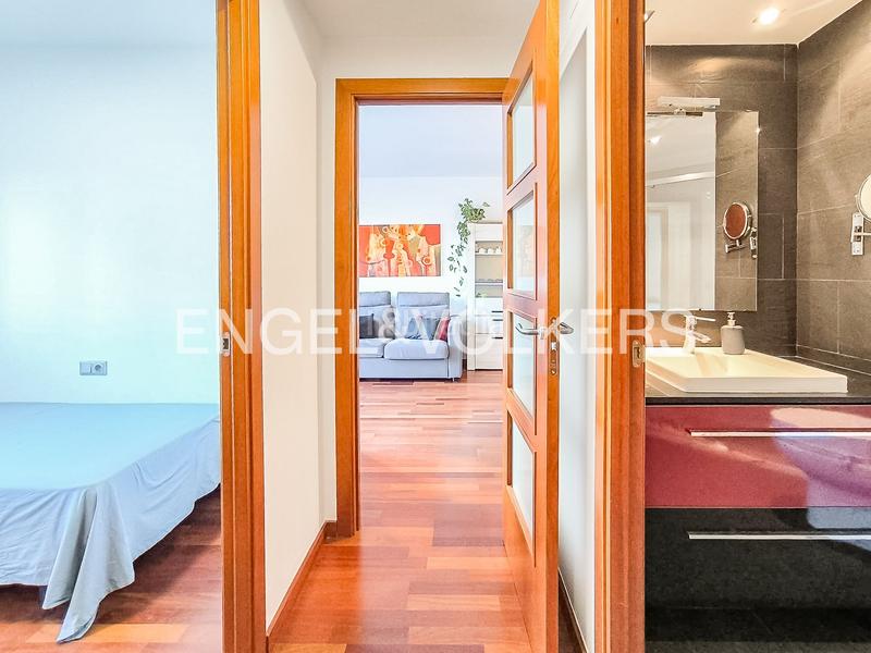 Foto 21d92583-2e4e-401f-a2bd-f60542c6a26d. Lloguer apartament amb calefacció piscina a Provençals del Poblenou Barcelona