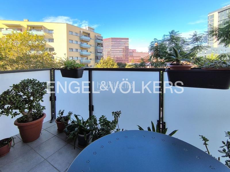 Foto d76130fb-d392-4659-a99f-7d5ca9577c3b. Location appartement avec chauffage piscine dans Provençals del Poblenou Barcelona