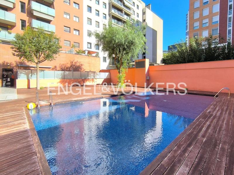 Foto 0d39fa1e-9488-42c4-9257-673c09f9ce8a. Miete appartement mit heizung pool in Provençals del Poblenou Barcelona