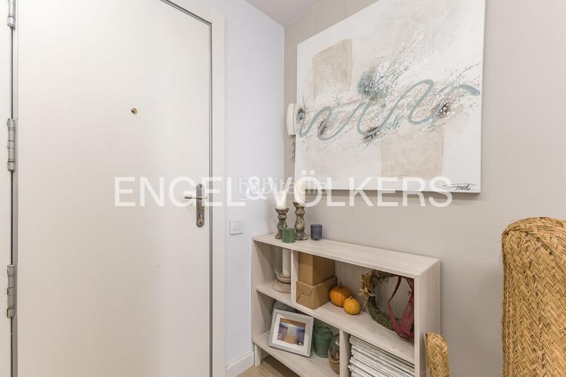 Foto 427efd8f-45c7-4c57-952d-63a1123a94a0. Apartament amb calefacció a Barri de les Corts Barcelona