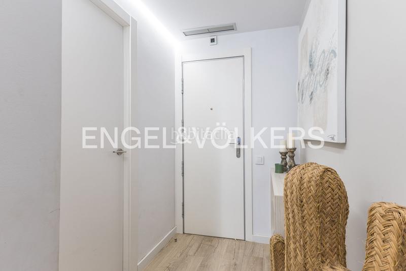 Foto d8e5a22f-8594-4517-840c-e16623128ee2. Apartament amb calefacció a Barri de les Corts Barcelona