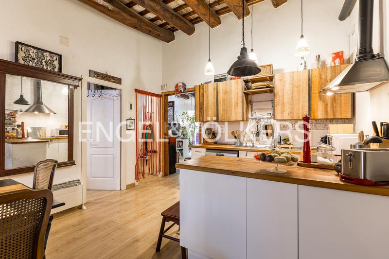 Foto 959190a5-2f75-48d0-ae80-f6c96648c67c. Lloguer apartament amb calefacció a St. Pere - Sta. Caterina - El Born Barcelona