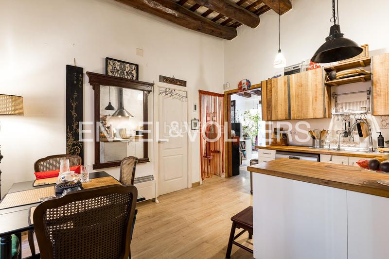 Foto 39bd8eeb-796f-4c5b-8ff1-456aae9d59a5. Location appartement avec chauffage dans St. Pere - Sta. Caterina - El Born Barcelona