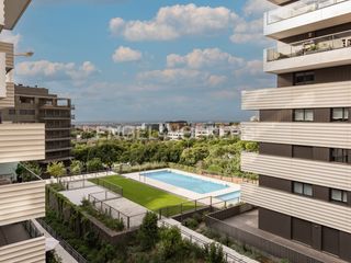 Rent Flat in Finestrelles. Hermoso apartamento de alquiler temporal en un edificio de nueva