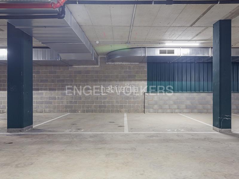 Foto 9b39bc23-39d6-4021-9319-63e7b964d37a. Lloguer apartament amb calefacció aparcament piscina a Esplugues de Llobregat