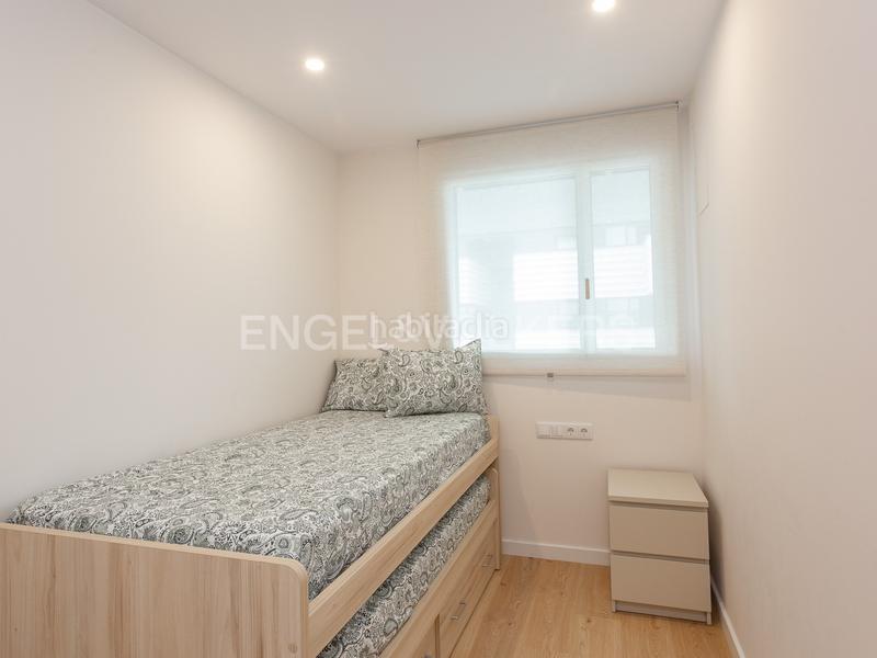 Foto c5926661-2e97-40ea-8b4f-7768a61e44e4. Lloguer apartament amb calefacció aparcament piscina a Esplugues de Llobregat