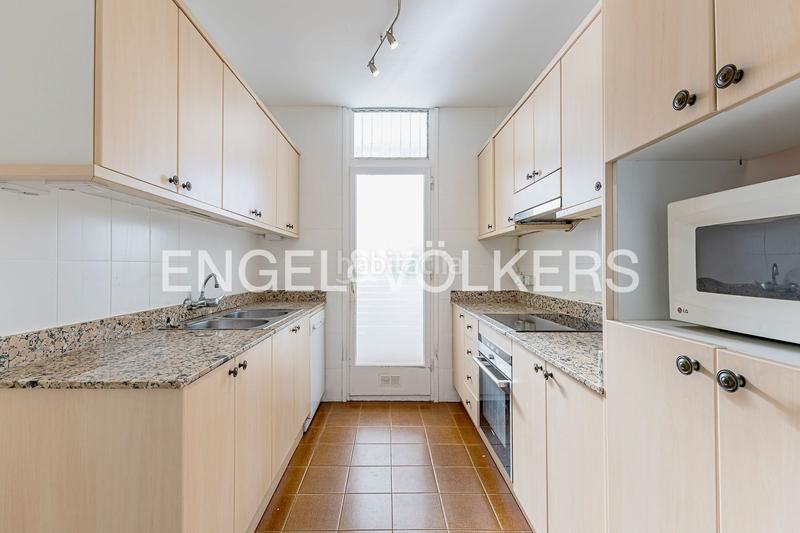 Foto 27004f13-39cf-4da1-8a4f-5b5a99674755. Appartement avec chauffage parking piscine dans Can Girona - Terramar - Vinyet Sitges