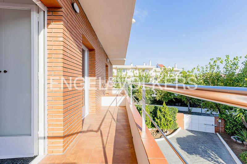 Foto 42cd3d61-b90e-4097-9293-417eb472d902. Appartement avec chauffage parking piscine dans Can Girona - Terramar - Vinyet Sitges