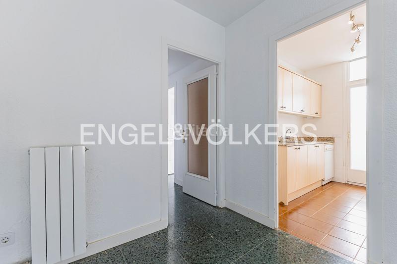 Foto 68490f21-bb2a-4cc2-976f-0f542154b047. Appartement avec chauffage parking piscine dans Can Girona - Terramar - Vinyet Sitges