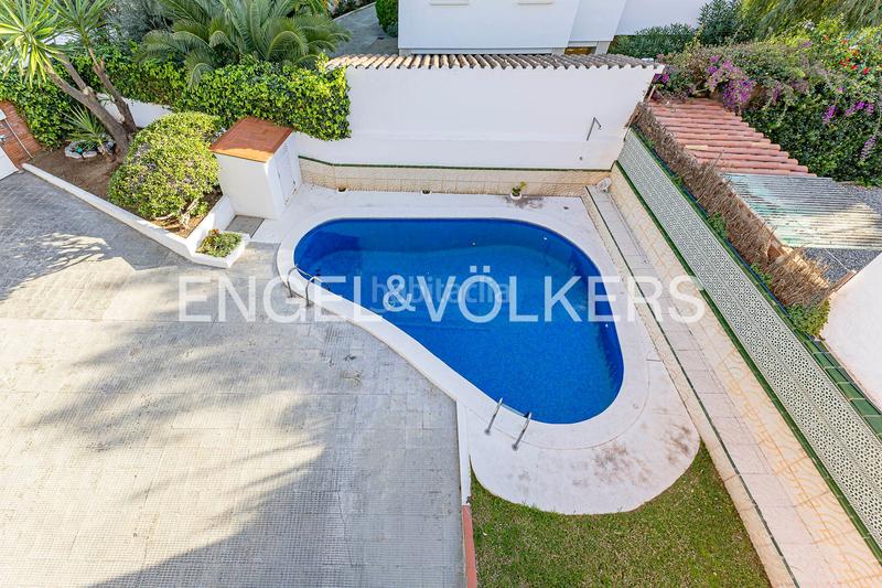Foto e4f1531e-4536-43b4-952f-a04b8d0f582c. Appartement avec chauffage parking piscine dans Can Girona - Terramar - Vinyet Sitges