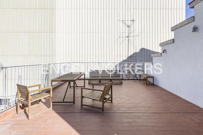 Foto 171fab4c-5fc5-48f8-a292-fe041b75bb33. Duplex con riscaldamento in Sagrada Família Barcelona