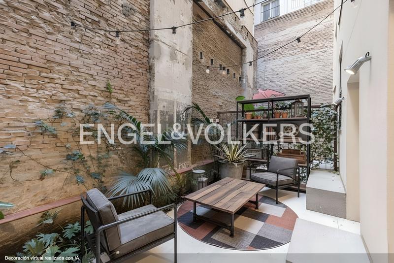 Foto aa4670b8-fe2a-40a4-b1b4-23325d9574a6. Duplex con riscaldamento in Sagrada Família Barcelona