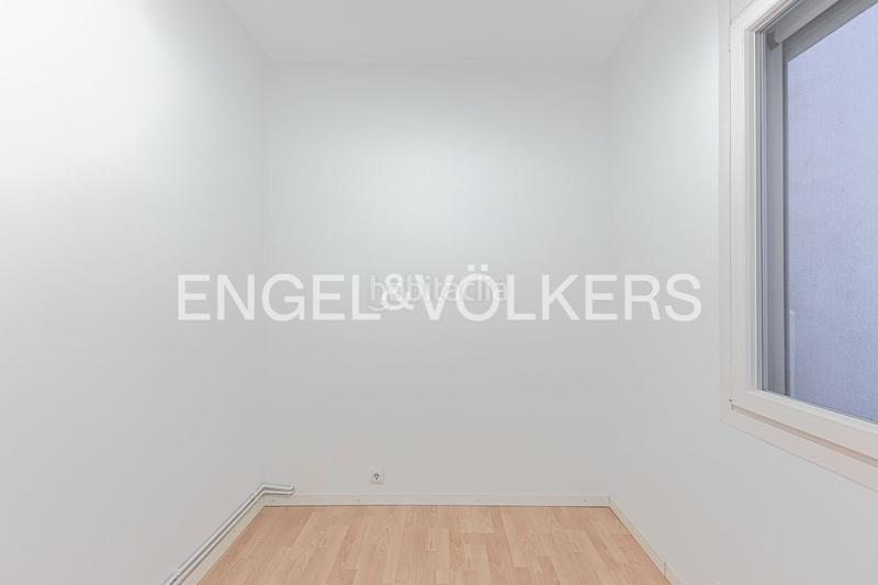 Foto 0a82504c-74ec-4f5f-aa56-66255555532e. Appartement avec chauffage dans Sants Barcelona