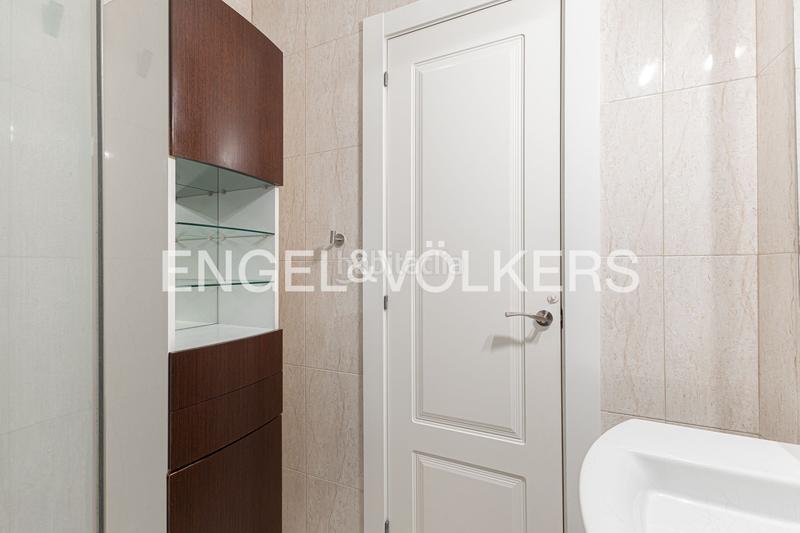 Foto 28361a4f-69f6-4201-8ef7-cc29e64a0f81. Appartement avec chauffage dans Sants Barcelona