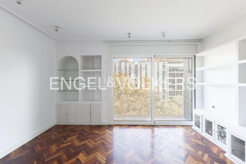 Foto 4ab07cc5-a9f5-4e59-bc7e-90d0d341569f. Appartement avec chauffage dans Sants Barcelona