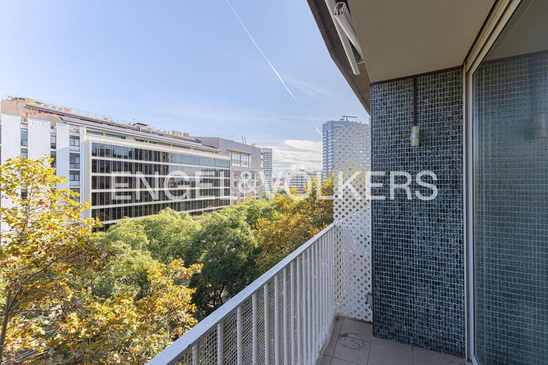 Foto 4de45f2e-90c4-439f-970b-f591dfef5b85. Appartement avec chauffage dans Sants Barcelona