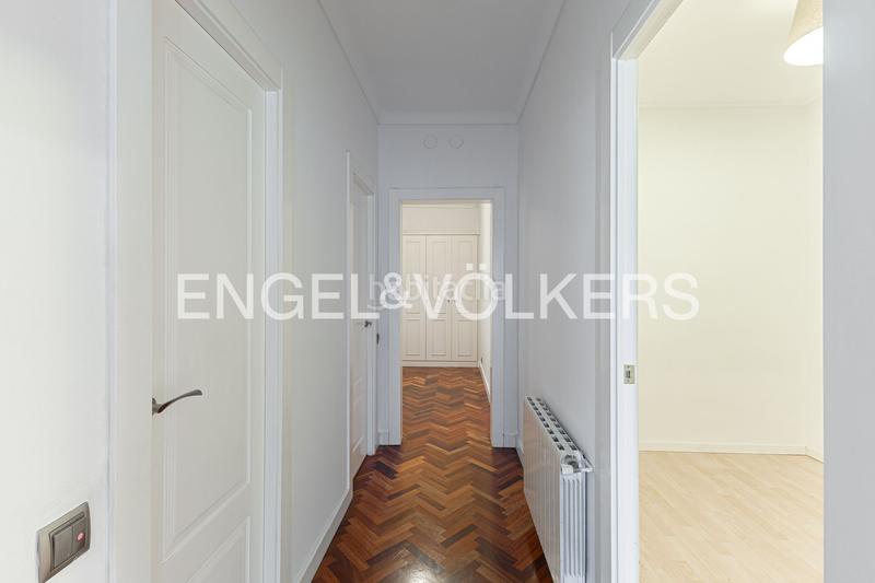 Foto 7978857f-2fa2-4069-9da0-e52dffd50ba8. Appartement avec chauffage dans Sants Barcelona