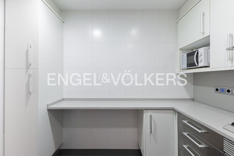 Foto beffcadf-d11c-4feb-a481-f6b1fcbdadf4. Appartement avec chauffage dans Sants Barcelona