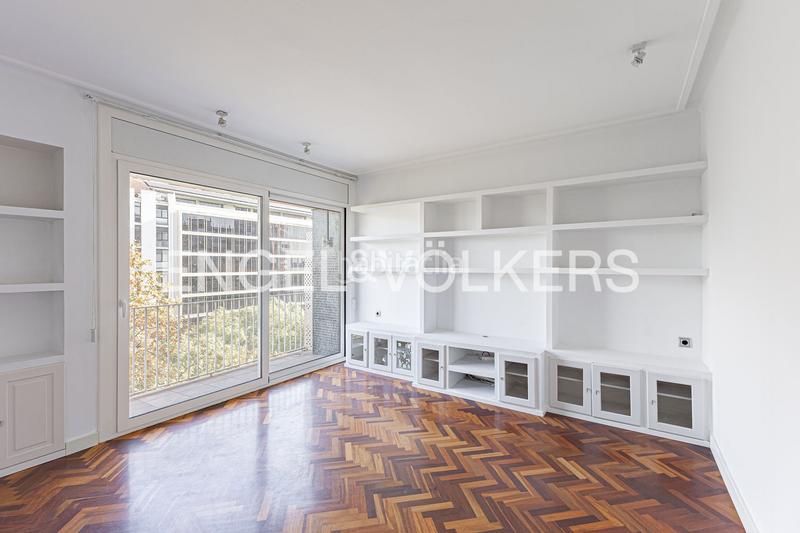 Foto df9f7229-183d-4cbe-927e-68bb6180a98c. Appartement avec chauffage dans Sants Barcelona