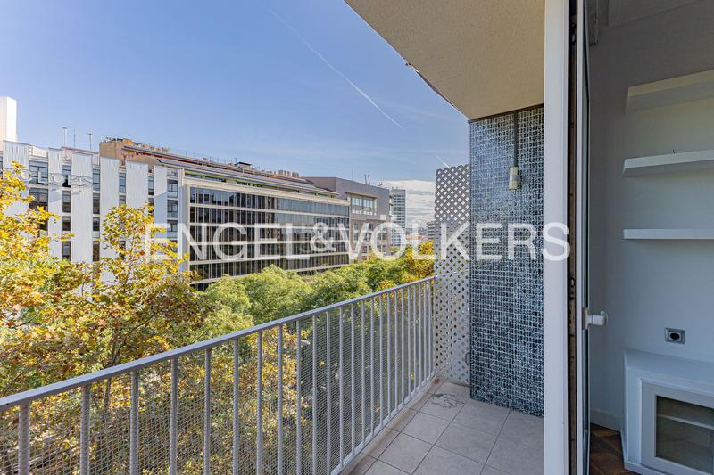 Foto fb01f8ae-7f58-4197-bccd-6192151ce1c8. Appartement avec chauffage dans Sants Barcelona