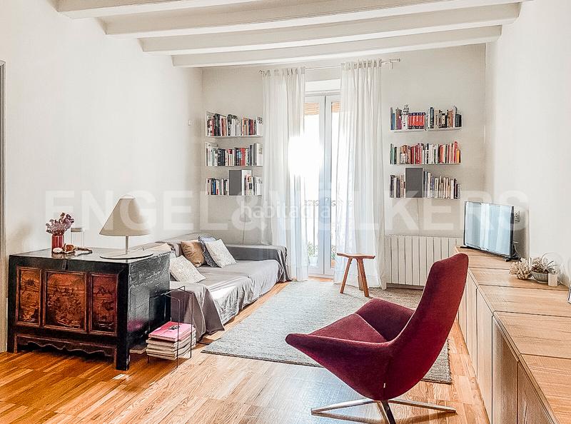 Foto 0d7ab91a-2005-443a-a85e-6f007da52a18. Lloguer apartament amb calefacció a Raval Barcelona