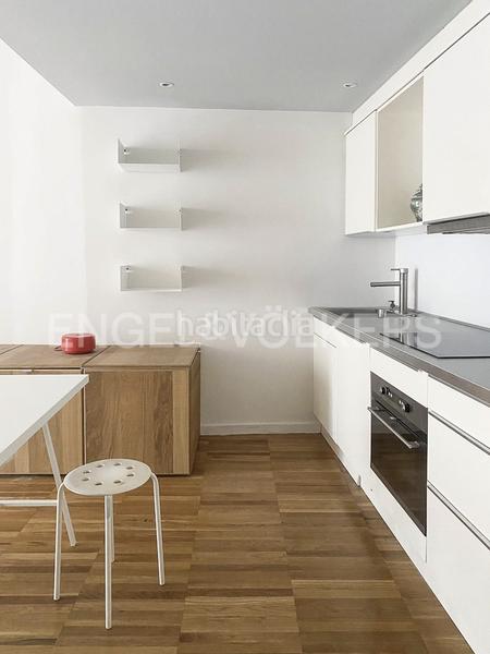 Foto 12d8b831-b590-4ac6-95ba-8c16d615ed14. Lloguer apartament amb calefacció a Raval Barcelona
