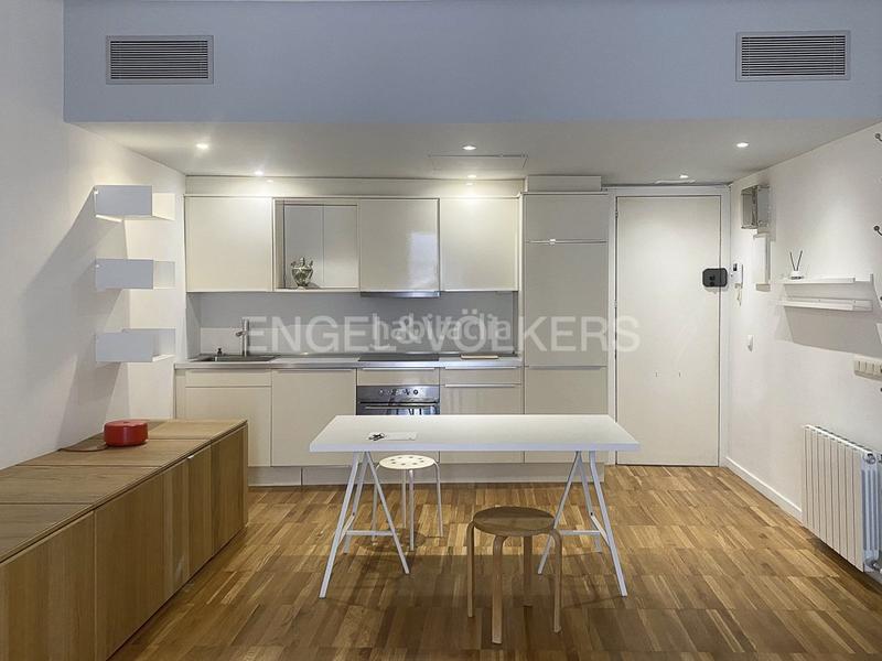 Foto 0542dbf8-b642-462d-a56d-4b7e51c0183f. Location appartement avec chauffage dans Raval Barcelona