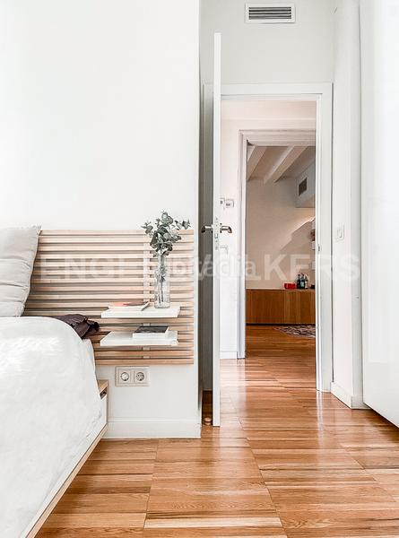 Foto 3ef1245f-1b1c-49e6-a0b6-6e87296f67fc. Rent apartment with heating in Raval Barcelona