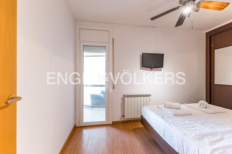 Foto de1353d7-f2c9-4228-863b-514c59f6bf92. Lloguer apartament amb calefacció aparcament piscina a Castelldefels