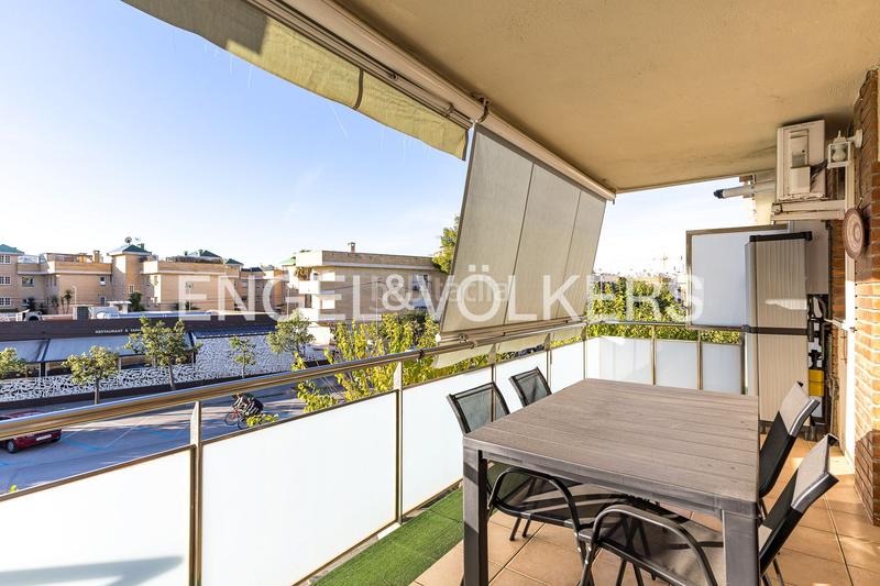 Foto 5d015000-f3ea-48d0-8271-1760950c39fe. Miete appartement mit heizung parking pool in Lluminetes Castelldefels