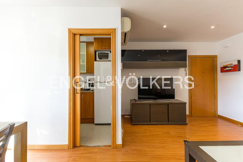 Foto 6ab42413-b6ec-422c-a6b0-77838f5b0f49. Miete appartement mit heizung parking pool in Lluminetes Castelldefels