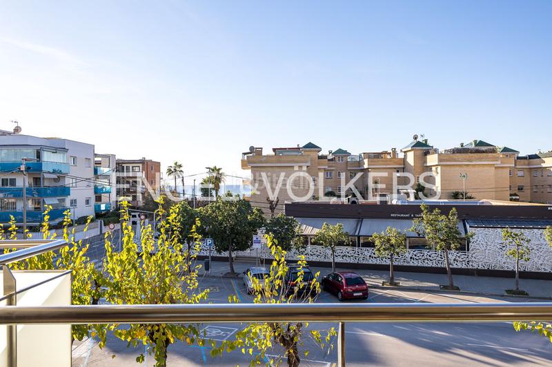 Foto b2199013-d7ee-47b9-93c8-167121fe798d. Miete appartement mit heizung parking pool in Lluminetes Castelldefels