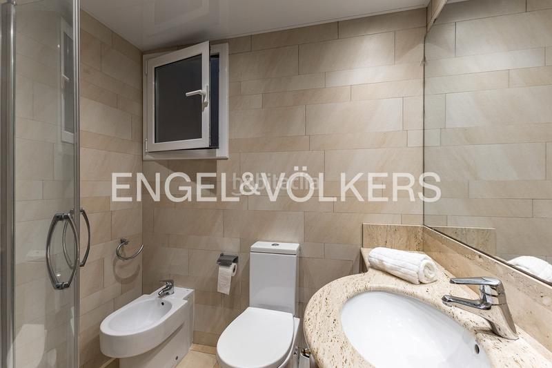 Foto e7d8a525-8892-46b5-ab92-0fc7af989383. Miete appartement mit heizung parking pool in Lluminetes Castelldefels