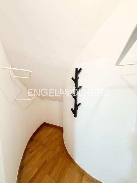 Foto 895eab12-3c6e-45b8-bb5d-8ae39fa071a4. Miete zweistöckige wohnung mit heizung in Sagrada Família Barcelona