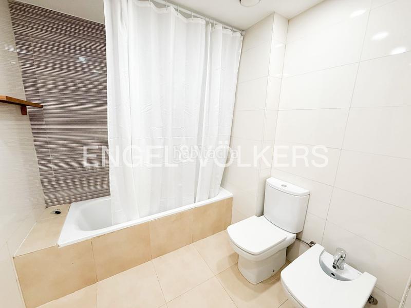 Foto b70601f7-2048-4d32-8e48-f83512fe8e01. Rent duplex with heating in Sagrada Família Barcelona