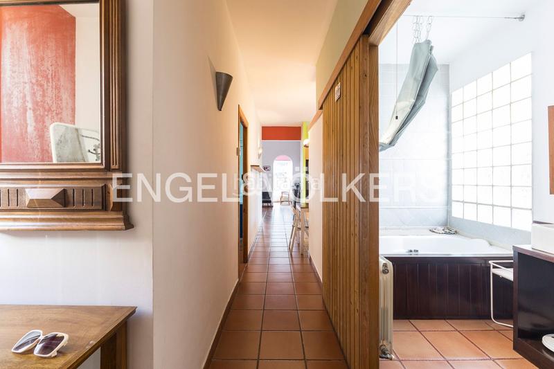 Foto 2426f60a-4a72-41be-bb41-f228ee71bc81. Maison avec chauffage dans Can Baró Barcelona