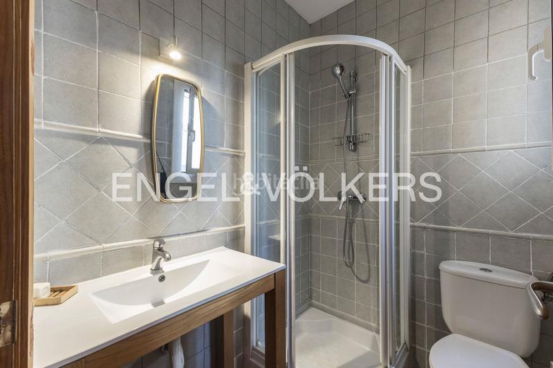 Foto 444d6cf3-834f-4e1f-9bab-d95ba6d29544. Maison avec chauffage dans Can Baró Barcelona