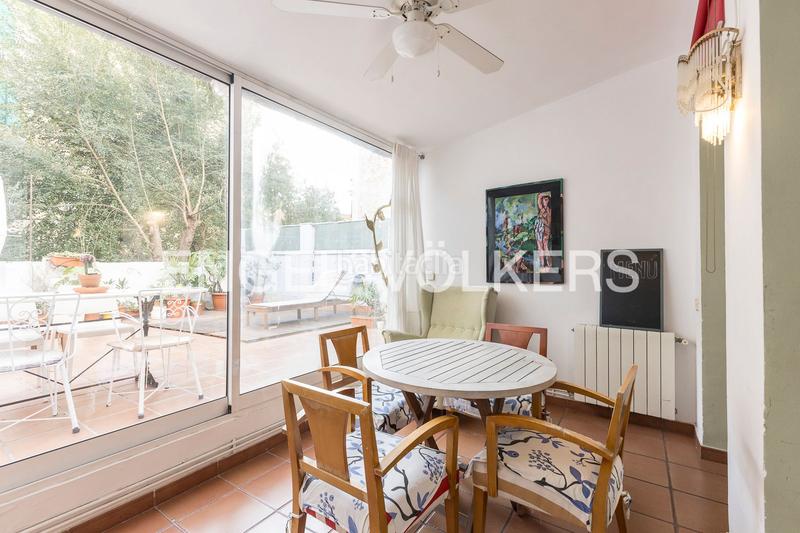 Foto 8078ef92-0536-41ee-bc78-e54cf2c6e5da. Maison avec chauffage dans Can Baró Barcelona