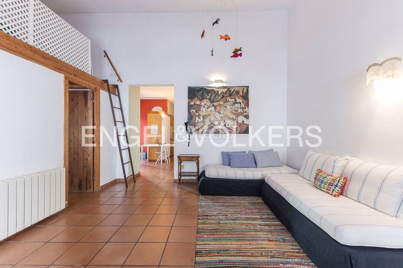 Foto a30f325a-3bf7-4fc5-82a9-44e62632fa1d. Casa amb calefacció a Can Baró Barcelona