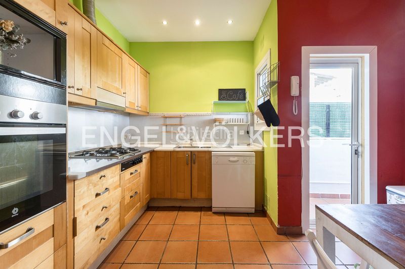 Foto fdf2fe62-5d1d-48b8-8d2a-02659d0b4cae. Casa amb calefacció a Can Baró Barcelona