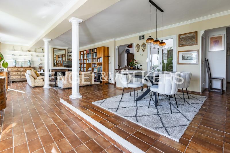 Foto 36c6ca6c-dc1b-49f4-b210-9adf99175488. Maison avec chauffage parking piscine dans Alella