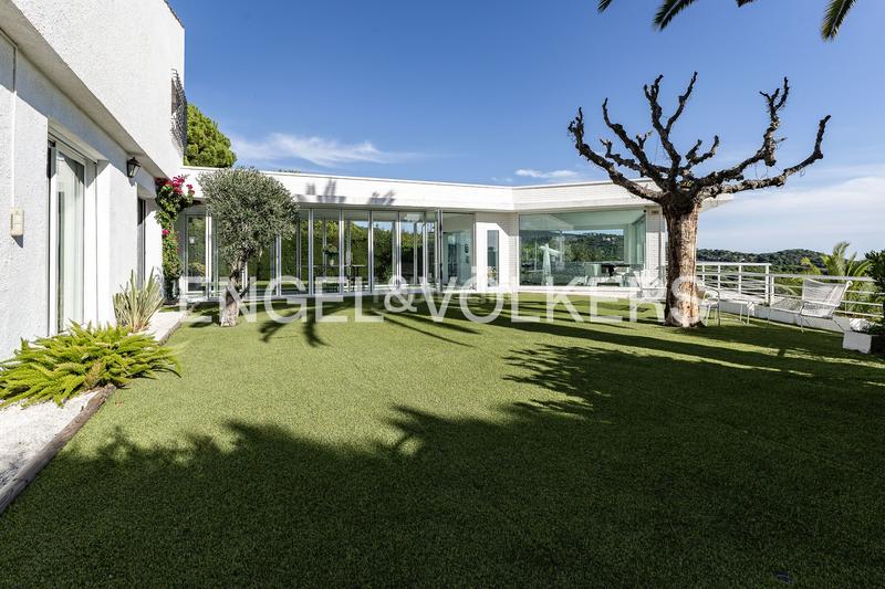 Foto 3921093a-aa8e-4a47-856e-cebd370ff443. Maison avec chauffage parking piscine dans Alella