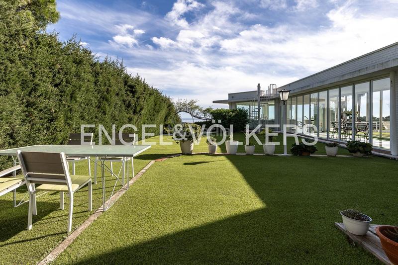 Foto 4456b413-e9da-4736-b592-bceb6277e556. Maison avec chauffage parking piscine dans Alella